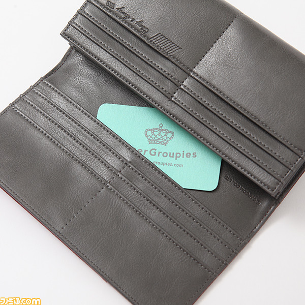 『デビル メイ クライ』ネロ、ダンテ、Vをイメージしたアウターや腕時計などのコラボアイテムが発売決定!_18