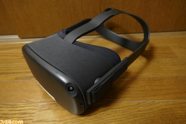 話題の“Oculus Quest”を開封。自由に動き回れるスタンドアローン型VRデバイスの商品構成と使用感をチェック_15