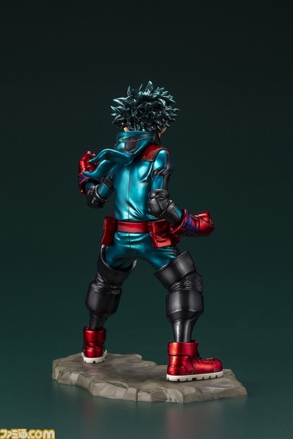 『ヒロアカ』イベント“HERO FES.<ヒーローフェス>”開催を記念して、“ARTFX J 緑谷出久”の限定版フィギュアが登場。重厚感のあるメタリックカラー_05