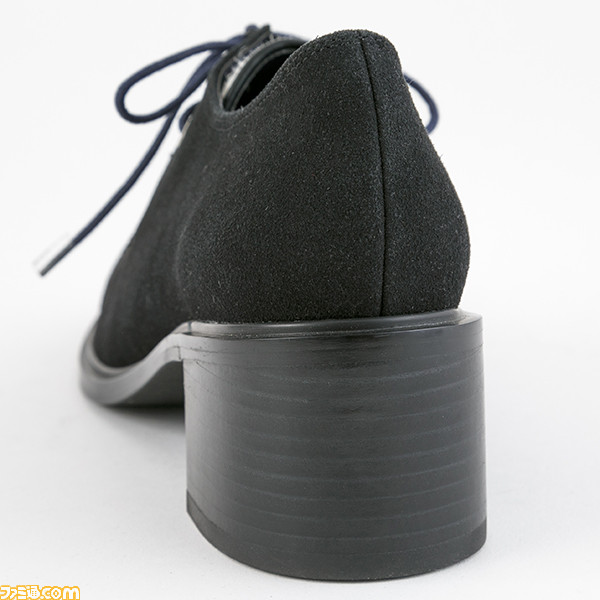 『刀剣乱舞-ONLINE-』大包平や石切丸など4振りの刀剣男士をモチーフにしたコラボシューズが発売決定! シューズを履いて一緒にお出かけしよう_06