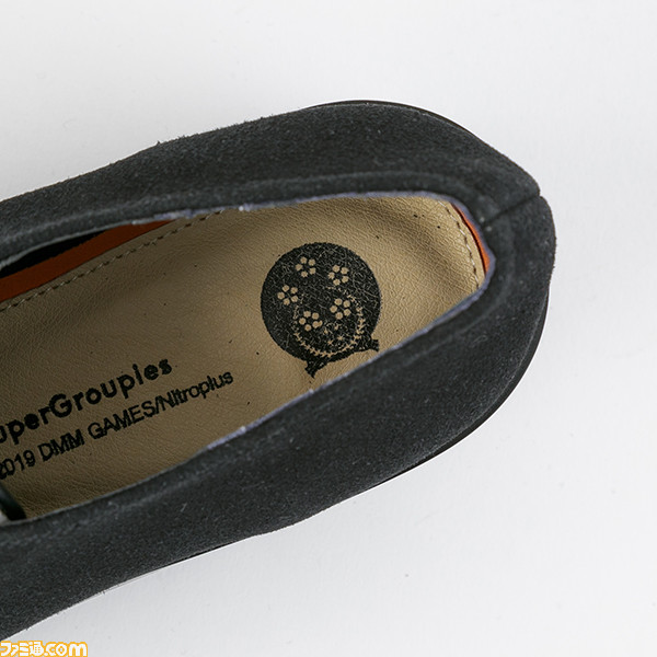 『刀剣乱舞-ONLINE-』大包平や石切丸など4振りの刀剣男士をモチーフにしたコラボシューズが発売決定! シューズを履いて一緒にお出かけしよう_08