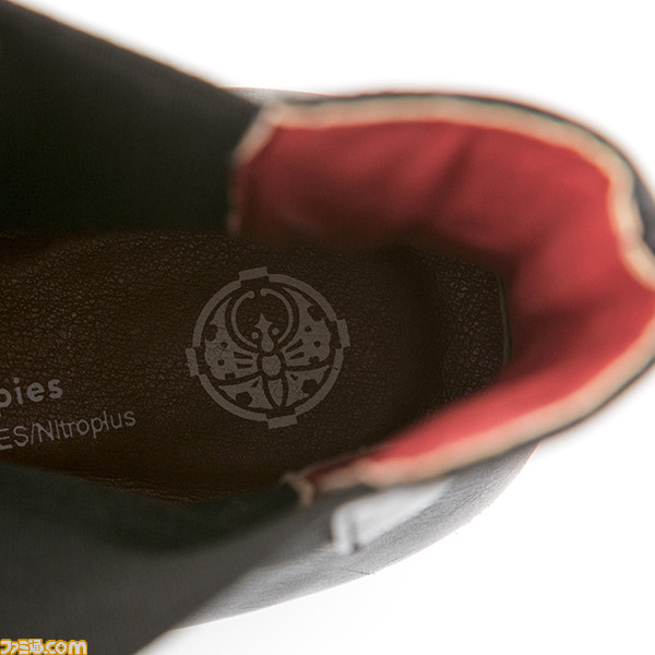 『刀剣乱舞-ONLINE-』大包平や石切丸など4振りの刀剣男士をモチーフにしたコラボシューズが発売決定! シューズを履いて一緒にお出かけしよう_18