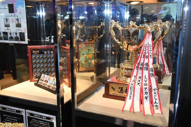 『ドラゴンクエストライバルズ』第7弾カードパック『光と闇の異聞録』情報&大興奮の“勇者杯2019春”決勝リポート_02