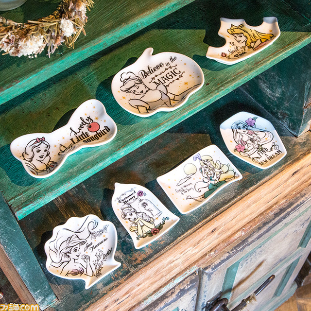 ディズニー『アラジン』と7人のプリンセスの一番くじが登場！ 魔法のランプや魔法のじゅうたんがモチーフの賞品が多数_05