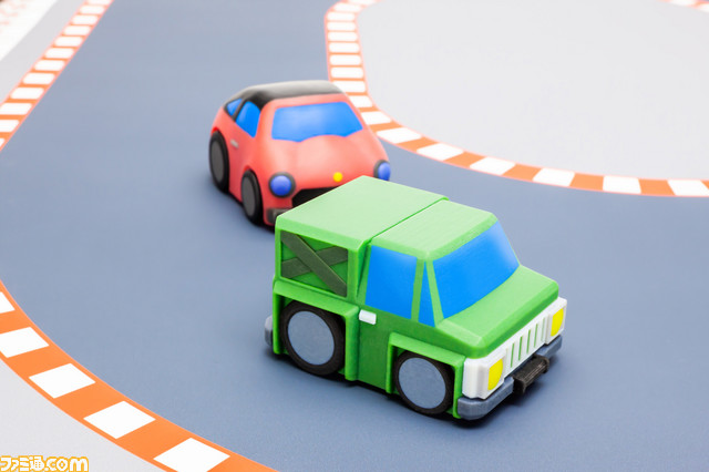 ロボットトイ“toio”第4弾 『トイオ・ドライブ』が2019年秋に発売決定。クルマを自由に操作してレースやバトルが楽しめる!_05