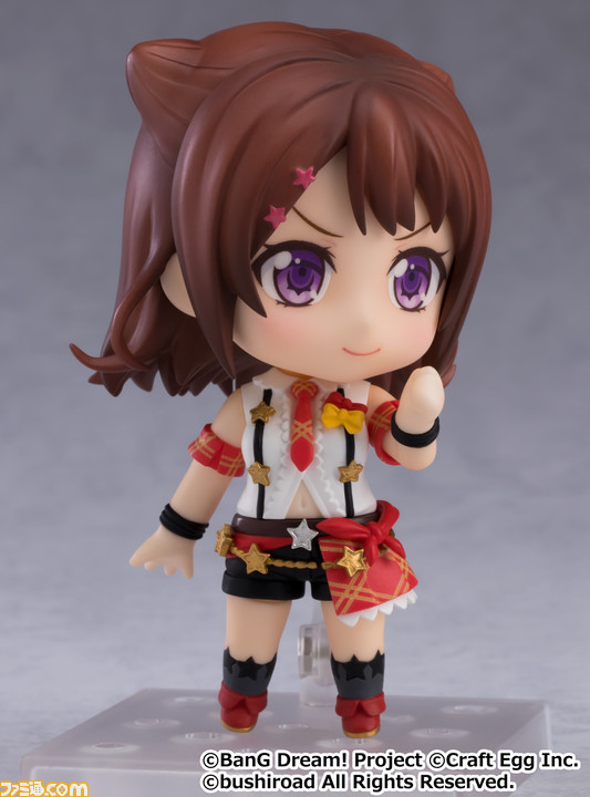バンドリ』“戸山香澄”が、ステージ衣装でねんどろいどに。表情パーツも