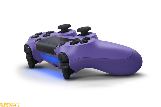 PS4ワイヤレスコントローラー“DUALSHOCK 4”に“チタン・ブルー”など4種類の新色が数量限定で登場。ヘッドセットの新色“ローズ