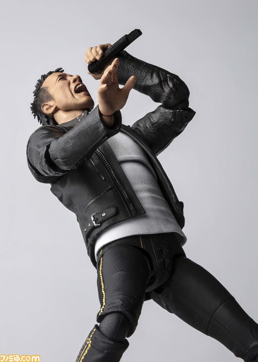 長渕剛デビュー40周年を記念したアクションフィギュアが8月29日より予約受付開始 表情 革ジャン 楽器すべてに魂がこめられた熱すぎる一体に ファミ通 Com