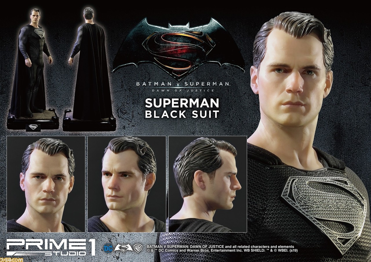 スーパーマン(ブラックスーツ版)”の1m超の高級フィギュア(約25万円 スーパーマン(ブラックスーツ版)”の1m超の高級フィギュア(約25万円