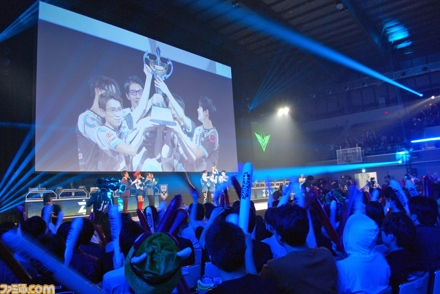 『LoL』日本一は今年もDFM！ 日本プロリーグ“LJL”2019年夏季シーズン優勝決定戦で数千人の観客が興奮_03