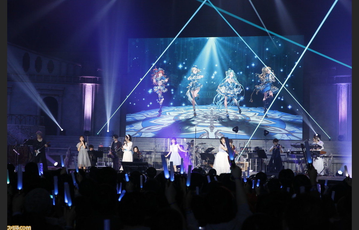 グラブルフェス19 ナイトパーティー リポート 関連楽曲の生演奏 声優陣によるキャラソンライブの豪華なパーティーがさらにパワーアップ ファミ通 Com グラブルフェス19 ナイトパーティー リポート 関連楽曲の生演奏 声優陣によるキャラソンライブの豪華なパーティーがさらにパワーアップ ファミ通 Com