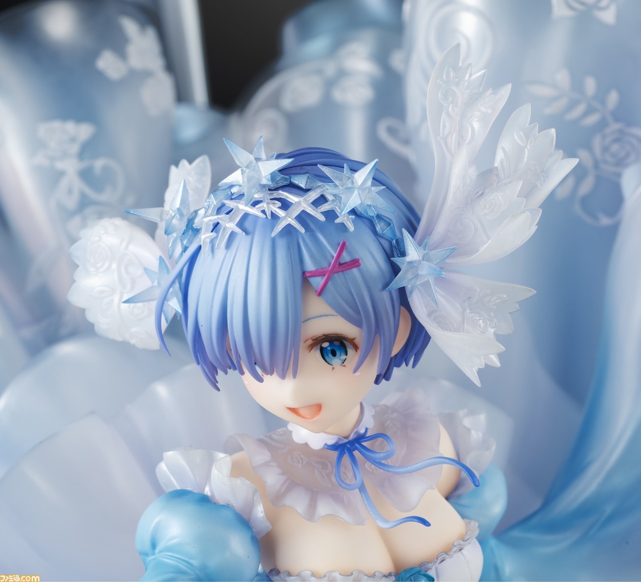 リゼロ』エミリアとレムが圧巻の1/7スケールでフィギュアに リゼロ』エミリアとレムが圧巻の1/7スケールでフィギュアに