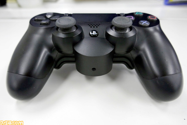 DUALSHOCK 4 背面ボタンアタッチメント