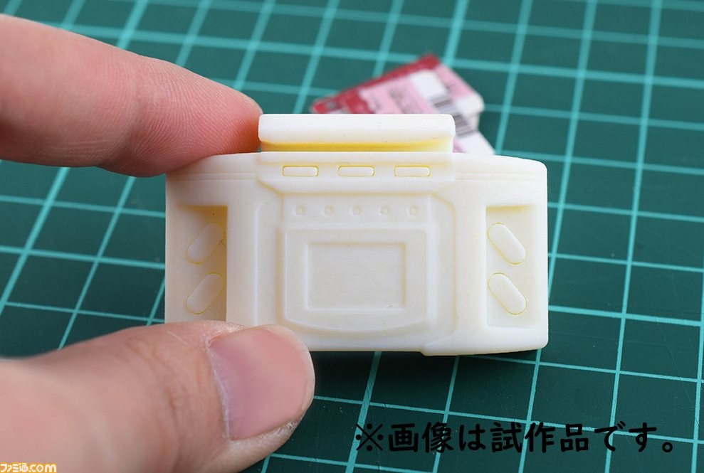 バーコードバトラー”がガチャガチャに!? エポック社がカプセル バーコードバトラー”がガチャガチャに!? エポック社がカプセル