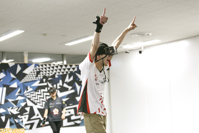 全身で必殺技を撃ち合うeスポーツ!? 厨二魂を揺さぶる“HADO Xball”がおもしろそう_25
