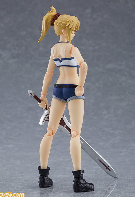 【Fate】赤のセイバー私服ver.フィギュアが発売。予約受付がスタート_06