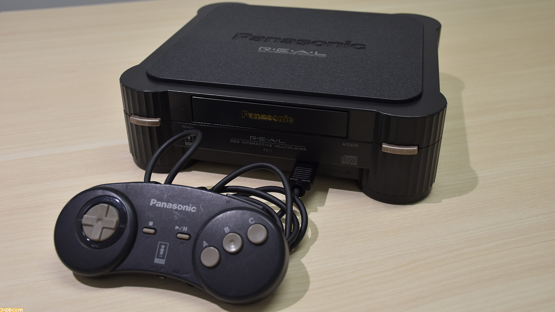 3DO REAL本体(FZ-1)＋ソフト18本セット　【動作確認済み】