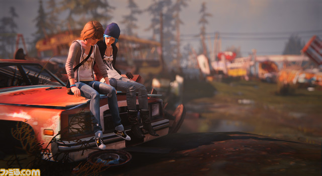02_Max_and_Chloe_JunkYard