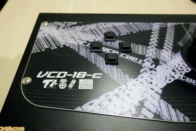 タニタ『バーチャロン』専用ツインスティックをレビュー！ 一般販売決定を記念して、実機の魅力や使用感などをあらためて紹介!!_07