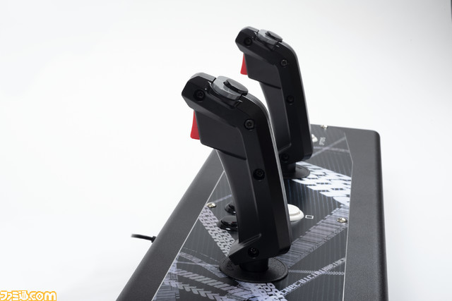 『バーチャロン』専用ツインスティックが4月24日より期間限定で受注販売決定!補修用パーツの販売も6月1日にスタート!!_02