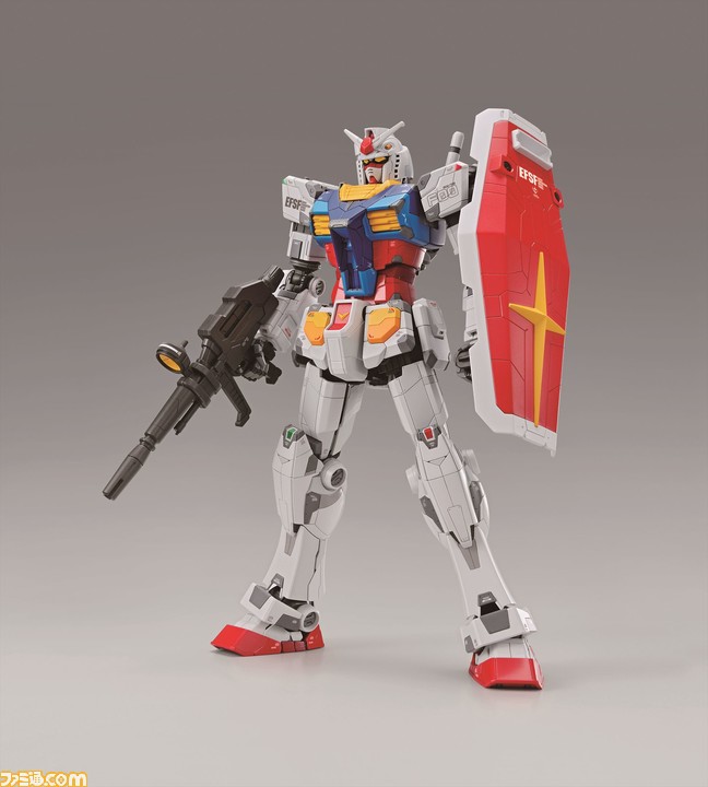 動く実物大ガンダム”のガンプラ“RX-78F00 ガンダム”の予約受付が8月6日 ...