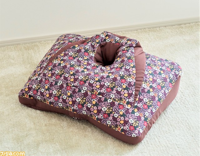 【ゲーミング枕】うつ伏せでのゲームやスマホ観賞に特化した『NeOchi PillOw』が限定販売。『あつ森』にハマって1日13時間ほど遊んでいたデザイナーが考案_07
