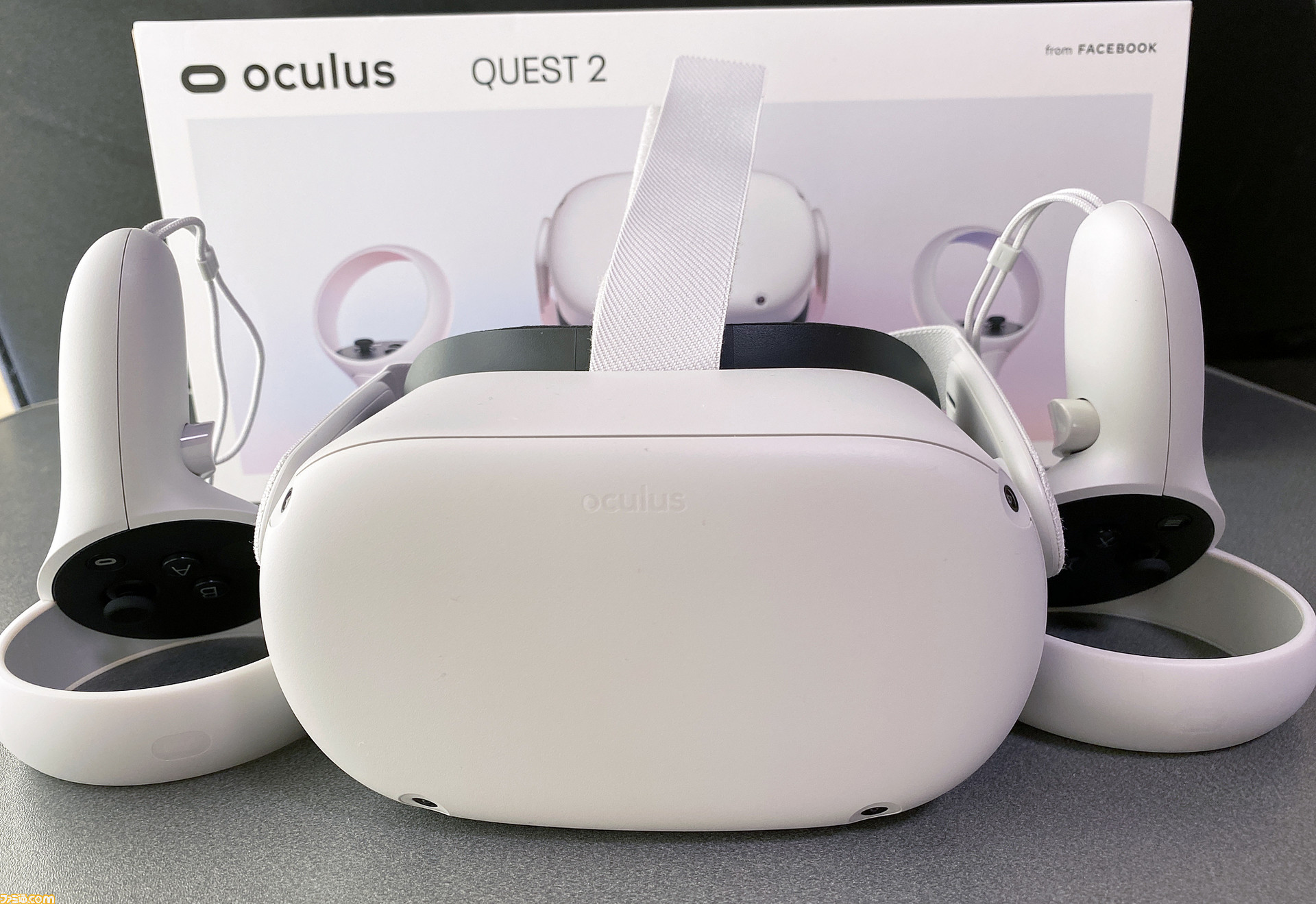 PC不要で遊べるOculus Quest 2発売に先駆けて実機を開封＆商品構成や