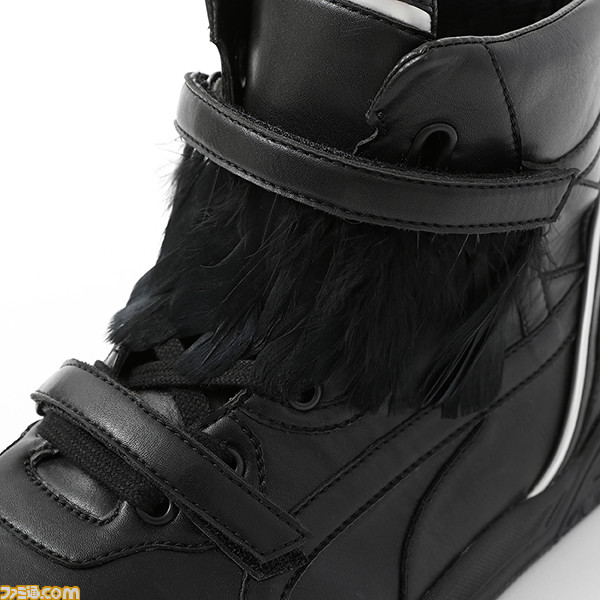 『ニーア』シリーズのコラボグッズが登場。ニーア、カイネ、2B、9Sをそれぞれイメージしたアウター＆シューズがラインアップ