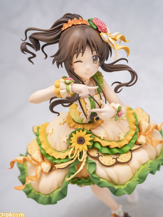 シンデレラガールズ 声優 金子有希さんが高森藍子の新作フィギュアを語る 藍子ちゃんは悩んでいる人を明るくしてくれる ファミ通 Com