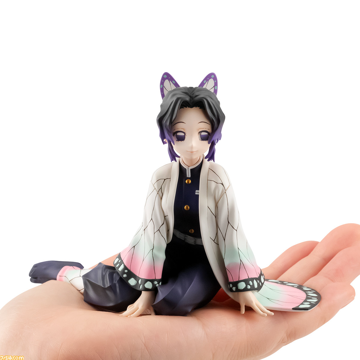 鬼滅の刃 胡蝶しのぶ の手のひらサイズフィギュアの予約受付がスタート リラックスして微笑む姿が美しい ファミ通 Com