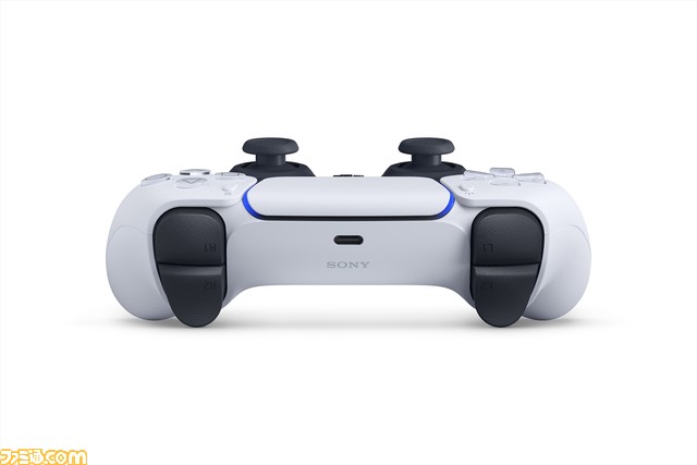 PS5の新コントローラー、デュアルセンスの特徴は? その使い心地や基本情報を総まとめ
