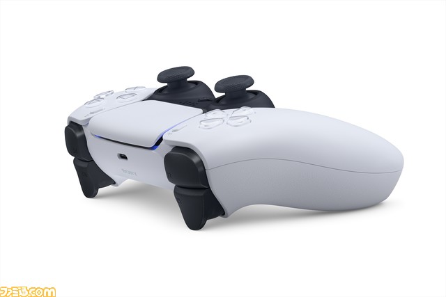 Ps5の新コントローラー デュアルセンスの特徴は その使い心地や基本情報を総まとめ ゲーム エンタメ最新情報のファミ通 Com