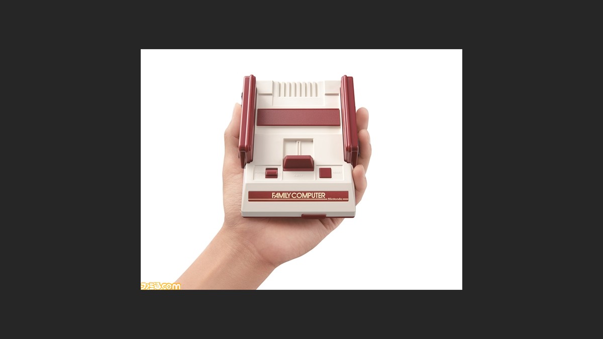 ミニファミコンが発売された日 手のひらに乗るコンパクトさで名作を30タイトルも収録 復刻版ゲーム機ブームの火付け役にもなった 今日は何の日 ゲーム エンタメ最新情報のファミ通 Com