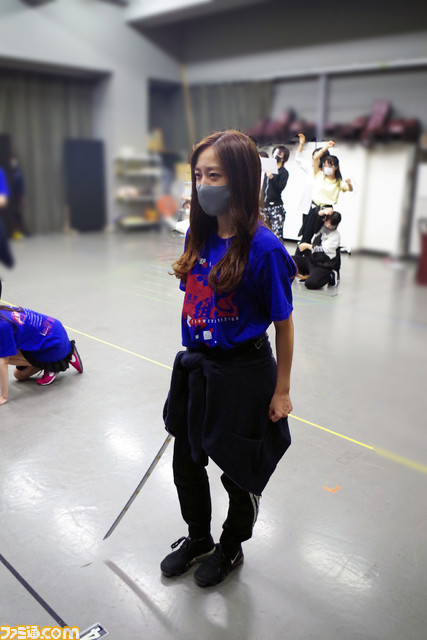 『新サクラ大戦 the Stage』稽古場リポート。女性だけの舞台でくり広げられる、殺陣とダンスと歌と演技のフルコース!