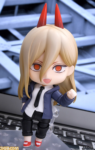 【ひれ伏せ人間!!】『チェンソーマン』ねんどろいど“パワー”の予約受付が2月25日スタート。ゾンビを食べるもぐもぐ顔やニャーコがかわいい【ワシの名はパワー!】