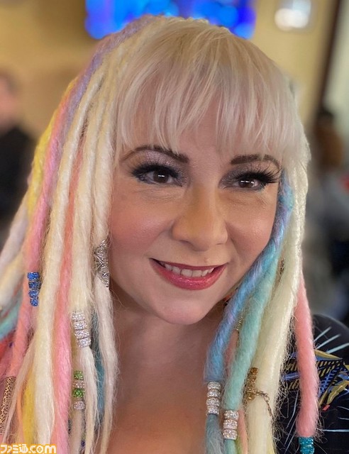 ハローキティ初のハリウッド映画 Hello Kitty Sanrioジェニファー・コイル