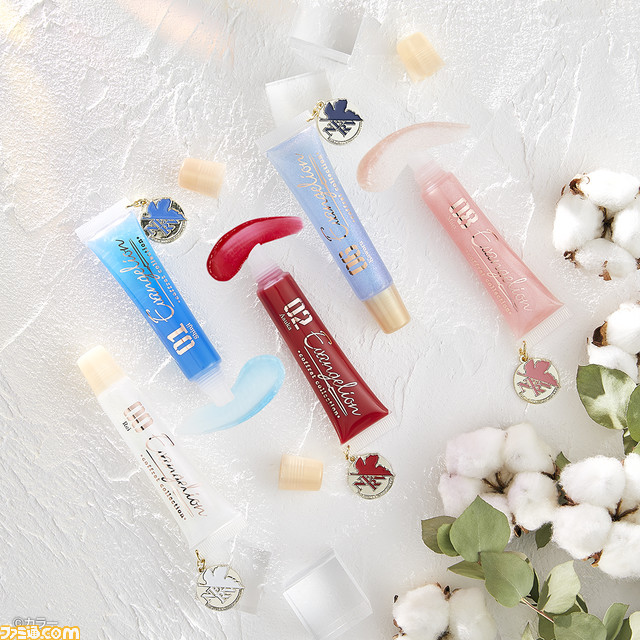 『エヴァンゲリオン』一番コフレが本日3/13発売。アスカ、レイ、マリのメイクパレットなど全6等級、D賞はA.T.フィールド全開でお肌を守るルースパウダー