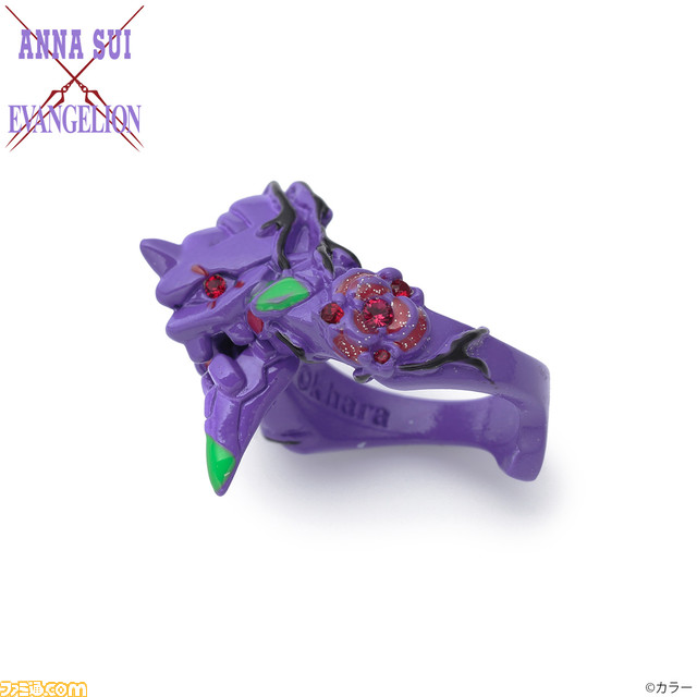 『エヴァンゲリオン』と『ANNA SUI』のコラボ第2弾アクセサリーが予約開始。初号機が蝶に、ロンギヌスの槍がピアスやイヤリングに