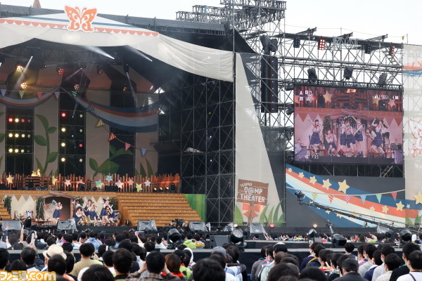 『アイマス ミリオンライブ!』7thライブ公演1日目リポート。1年越しに実現した初の野外単独公演でアツく燃え上がる