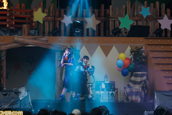 『アイマス ミリオンライブ!』7thライブ公演1日目リポート。1年越しに実現した初の野外単独公演でアツく燃え上がる