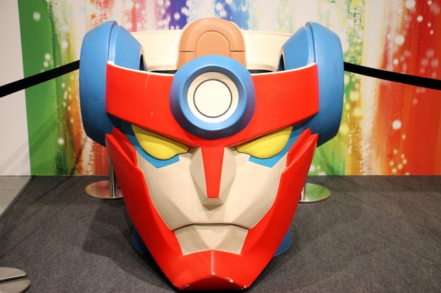 展覧会 今石洋之の世界 リポート グレンラガン キルラキル プロメア の貴重な資料や数々の未公開作品も鑑賞できる ファミ通 Com 展覧会 今石洋之の世界 リポート グレンラガン キルラキル プロメア の貴重な資料や数々の未公開作品も鑑賞できる ファミ通 Com