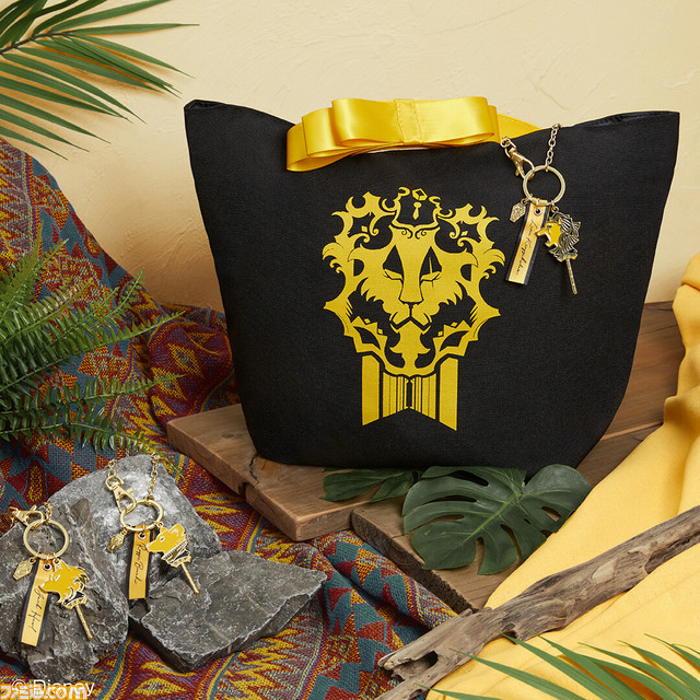 『ツイステ』一番くじのバッグ版が本日6/26日発売。トートバッグやチャーム、ポーチなど、ふだん使いしたくなるデザイン多数