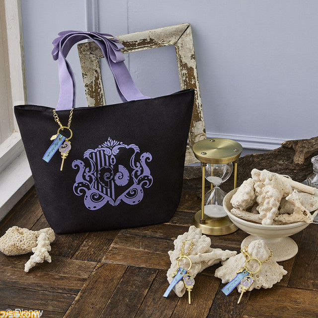 『ツイステ』一番くじのバッグ版が本日6/26日発売。トートバッグやチャーム、ポーチなど、ふだん使いしたくなるデザイン多数