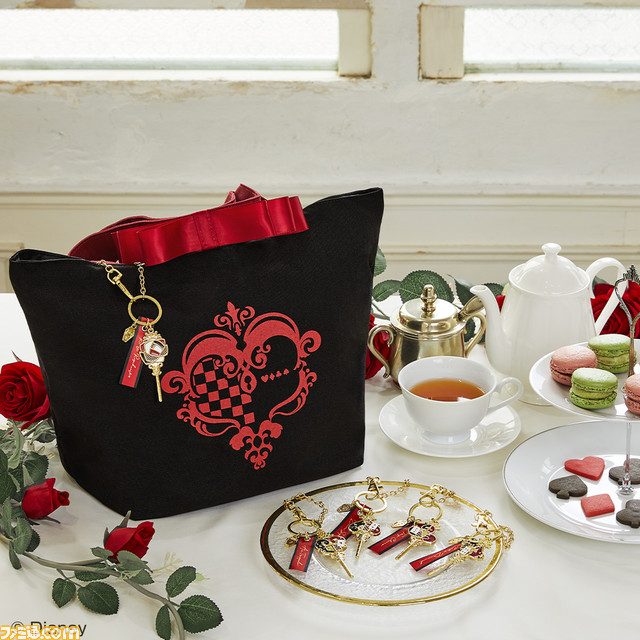 『ツイステ』一番くじのバッグ版が本日6/26日発売。トートバッグやチャーム、ポーチなど、ふだん使いしたくなるデザイン多数