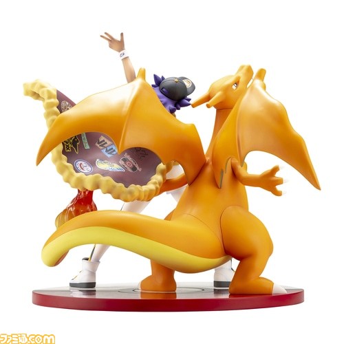 ポケモン剣盾 ダンデ リザードンがフィギュアになって登場 本日 8月5日 から予約開始 リザードンポーズを決めるダンデと凛々しく吠えるリザードンに注目 ゲーム エンタメ最新情報のファミ通 Com