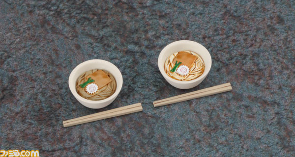 あみあみでレトロ自販機のプラモがダントツの売れ行き。1/12スケールの本商品にはうどん・そば、割り箸付き