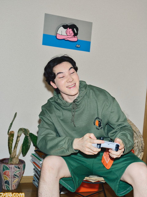 ビームスT×ユービーアイソフトのコラボアイテムが発売！ デザインに携わったクリエーター“DHC”にこだわりを聞いた。9月17日配信 特別番組ゲストの河本準一＆とにかく明るい安村インタビューも。