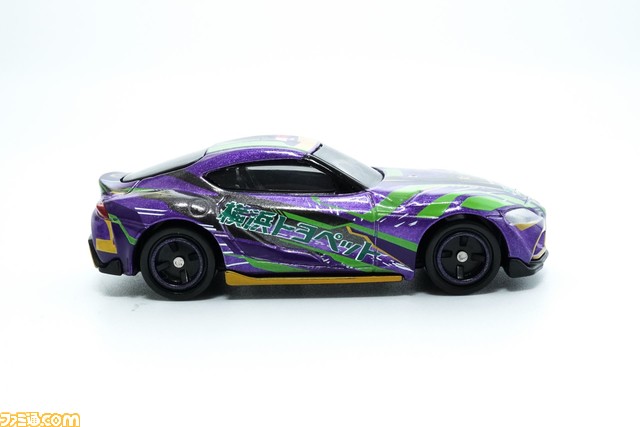 トミカよりエヴァンゲリオンレーシング“エヴァRT初号機 GRスープラ”が登場。9月17日より予約開始