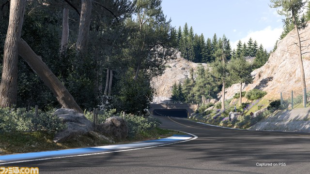 『グランツーリスモ7』ダウンロード版の予約購入受付が開始。スタンダードエディションのほか、25周年アニバーサリーエディションも発売。パッケージ版の予約は9月27日より順次スタート