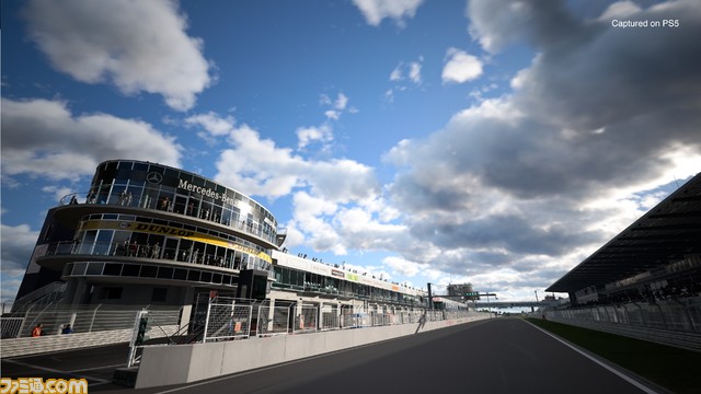 『グランツーリスモ7』ダウンロード版の予約購入受付が開始。スタンダードエディションのほか、25周年アニバーサリーエディションも発売。パッケージ版の予約は9月27日より順次スタート